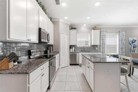 House in Port Charlotte, Florida 3 bedrooms, 185.8 sq.m. № 2157751 - photo 21