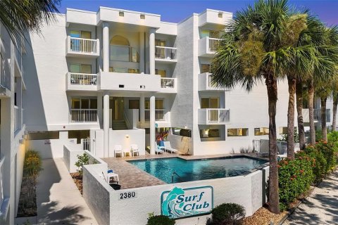 Condo in Englewood, Florida, 3 bedrooms № 1909865 - photo 2