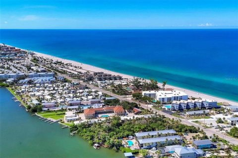 Condo in Englewood, Florida, 3 bedrooms № 1909865 - photo 5