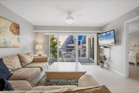 Condo in Englewood, Florida, 3 bedrooms № 1909865 - photo 13