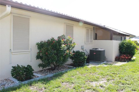 Villa ou maison à louer à Venice, Floride: 2 chambres, 161.84 m2 № 1832088 - photo 24