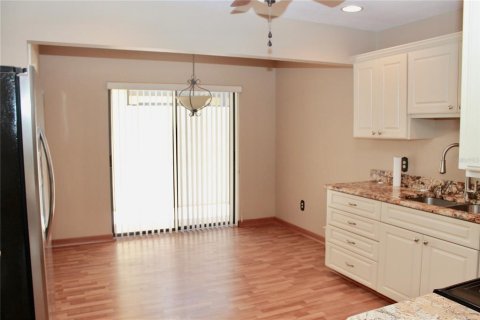 Villa ou maison à louer à Venice, Floride: 2 chambres, 161.84 m2 № 1832088 - photo 21