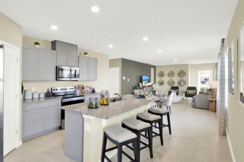 Villa ou maison à vendre à Winter Haven, Floride: 4 chambres, 154.68 m2 № 2099781 - photo 5