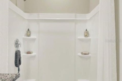 Villa ou maison à vendre à Winter Haven, Floride: 4 chambres, 154.68 m2 № 2099781 - photo 17
