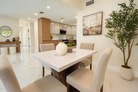 Casa en alquiler en Oakland Park, Florida, 3 dormitorios, 143.26 m2 № 2031962 - foto 5