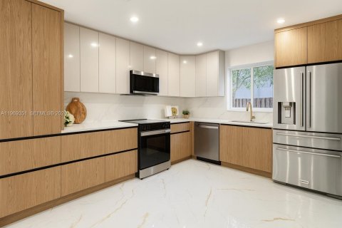 Casa en alquiler en Oakland Park, Florida, 3 dormitorios, 143.26 m2 № 2031962 - foto 10