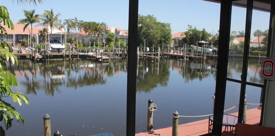 Condo in Punta Gorda, Florida, 3 bedrooms  № 2205005
