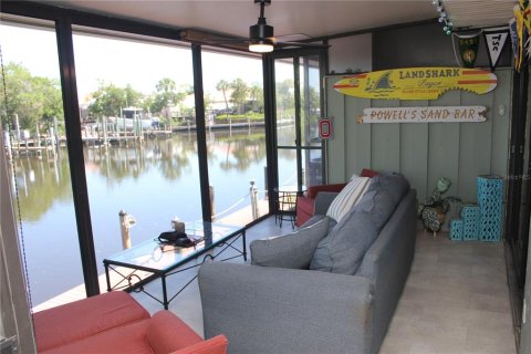 Condo in Punta Gorda, Florida, 3 bedrooms  № 2205005 - photo 7