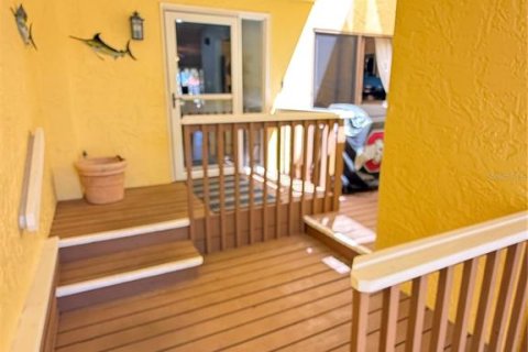 Condo in Punta Gorda, Florida, 3 bedrooms  № 2205005 - photo 21