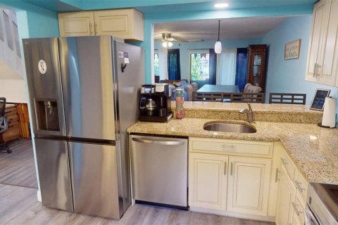 Condo in Punta Gorda, Florida, 3 bedrooms  № 2205005 - photo 27