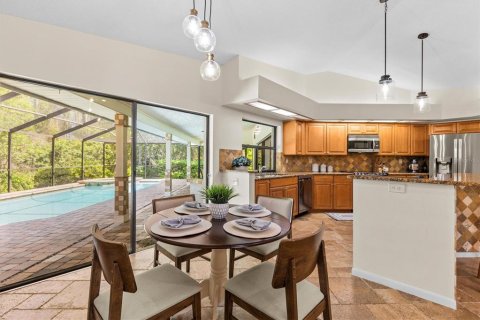 House in Palm Harbor, Florida 4 bedrooms, 273.04 sq.m. № 1583251 - photo 9