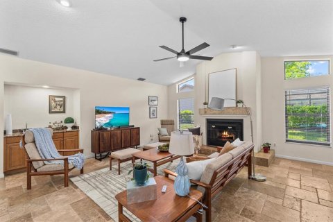 House in Palm Harbor, Florida 4 bedrooms, 273.04 sq.m. № 1583251 - photo 5