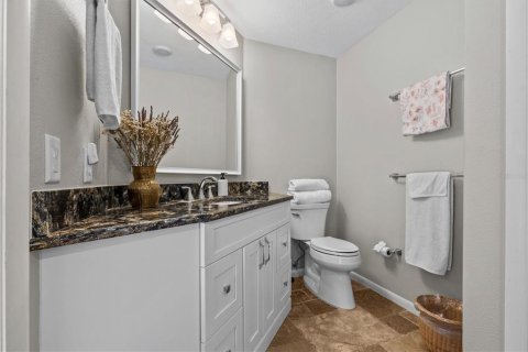 House in Palm Harbor, Florida 4 bedrooms, 273.04 sq.m. № 1583251 - photo 21