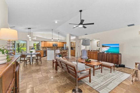House in Palm Harbor, Florida 4 bedrooms, 273.04 sq.m. № 1583251 - photo 8