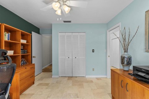 House in Palm Harbor, Florida 4 bedrooms, 273.04 sq.m. № 1583251 - photo 25
