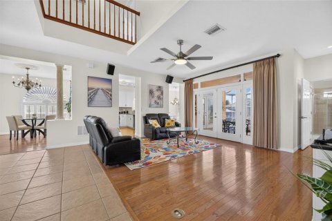 House in Apollo Beach, Florida 4 bedrooms, 269.79 sq.m. № 2152234 - photo 23