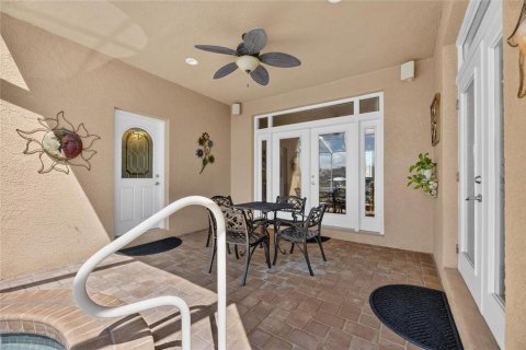 House in Apollo Beach, Florida 4 bedrooms, 269.79 sq.m. № 2152234 - photo 28