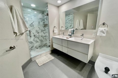 Condominio en alquiler en Aventura, Florida, 2 dormitorios, 130.06 m2 № 2047621 - foto 22