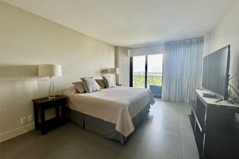 Condominio en alquiler en Aventura, Florida, 2 dormitorios, 130.06 m2 № 2047621 - foto 20