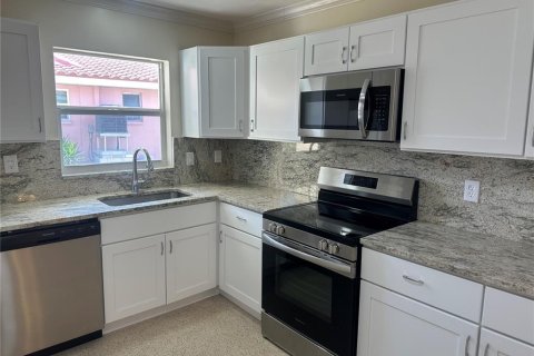 Villa ou maison à louer à Belleair Beach, Floride: 3 chambres, 180.88 m2 № 1840380 - photo 4