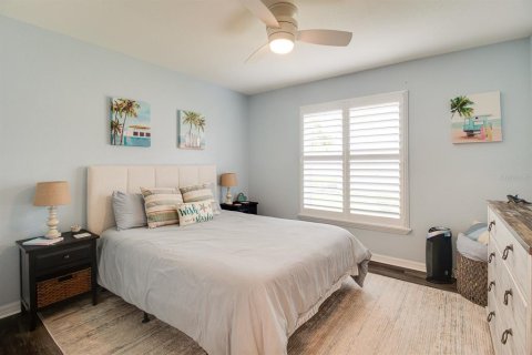 House in Port Orange, Florida 3 bedrooms, 160.35 sq.m. № 1885175 - photo 19