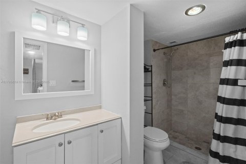 Купить кондоминиум в Лодерхилл, Флорида 2 спальни, 110м2, № 1726814 - фото 20