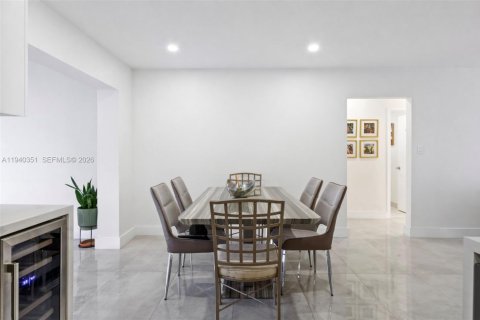 Casa en alquiler en Tamarac, Florida, 3 dormitorios, 151.34 m2 № 2003169 - foto 7