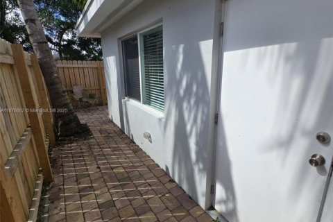 Apartment in Hollywood, Florida 1 bedroom, 160.72 sq.m. № 1927401 - photo 9