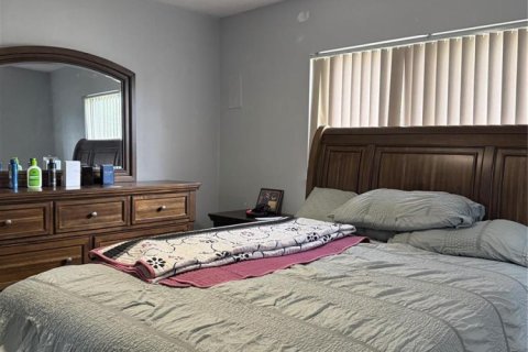 House in North Lauderdale, Florida 3 bedrooms, 113.15 sq.m. № 2154256 - photo 5