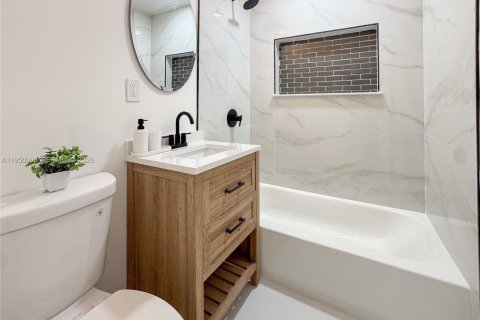 Купить виллу или дом в Форт-Лодердейл, Флорида 3 спальни, 85.28м2, № 2006942 - фото 16