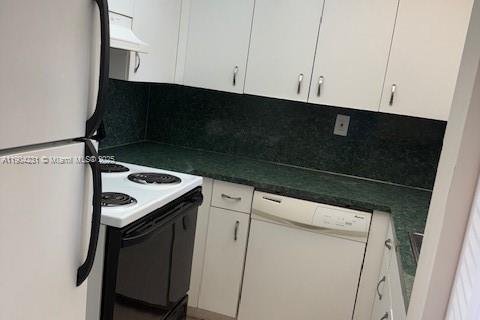 Copropriété à louer à Miami, Floride: 1 chambre, 75.53 m2 № 1955374 - photo 9