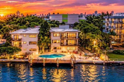 Condo à Miami, Floride, 1 chambre  № 2397821
