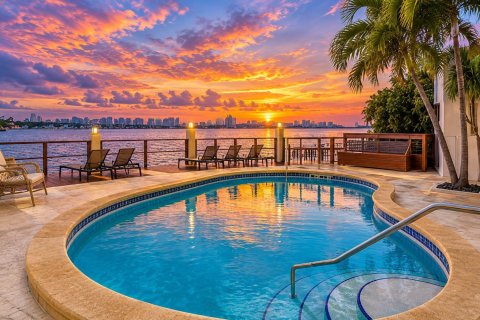 Copropriété à louer à Miami, Floride: 1 chambre, 60.29 m2 № 2397821 - photo 15