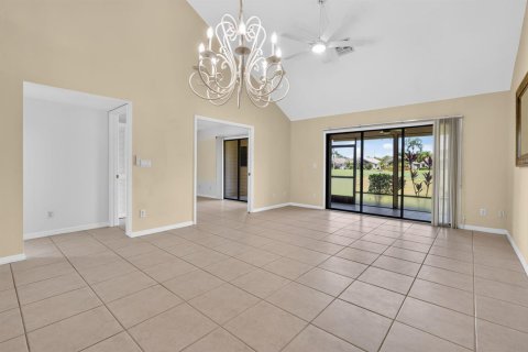 Adosado en venta en Hobe Sound, Florida, 3 dormitorios, 174.1 m2 № 2249810 - foto 17