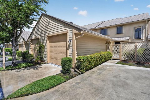 Adosado en Hobe Sound, Florida 3 dormitorios, 174.1 m2 № 2249810
