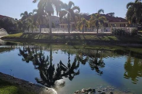 Condo in Fort Myers, Florida, 1 bedroom  № 2014438 - photo 16
