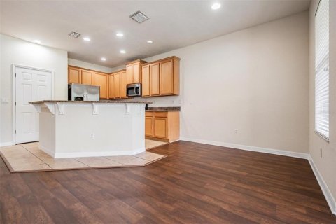 Townhouse in Wesley Chapel, Florida 3 bedrooms, 158.49 sq.m. № 1847512 - photo 13