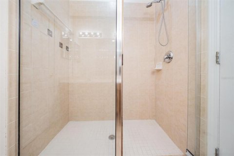 Townhouse in Wesley Chapel, Florida 3 bedrooms, 158.49 sq.m. № 1847512 - photo 26