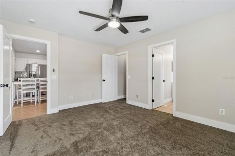 House in Wesley Chapel, Florida 3 bedrooms, 105.82 sq.m. № 2200163 - photo 24