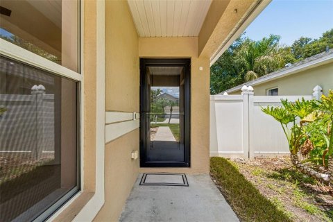 House in Wesley Chapel, Florida 3 bedrooms, 105.82 sq.m. № 2200163 - photo 10