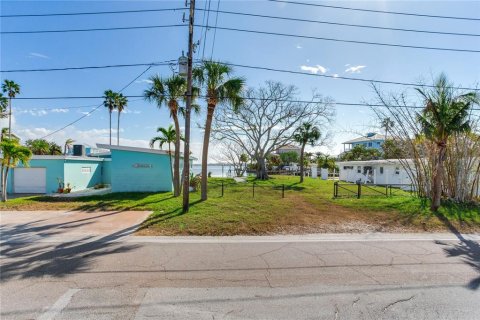 Terreno en venta en Redington Beach, Florida № 1553693 - foto 13