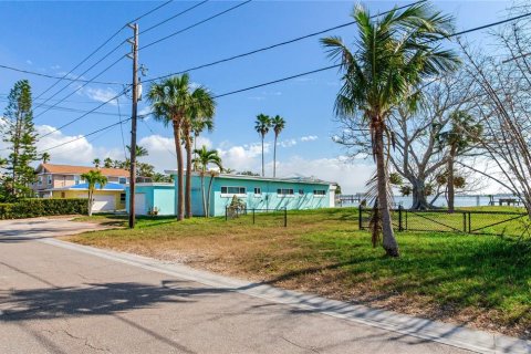 Terreno en venta en Redington Beach, Florida № 1553693 - foto 12
