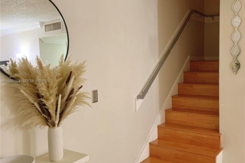 Condo in Davie, Florida, 3 bedrooms  № 2050444 - photo 8