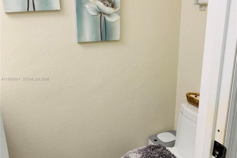 Condo in Davie, Florida, 3 bedrooms  № 2050444 - photo 7