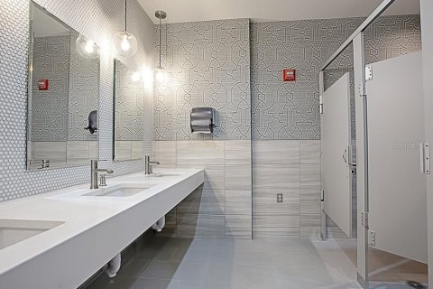 Immobilier commercial à louer à Leesburg, Floride: 4507.8 m2 № 2214703 - photo 23