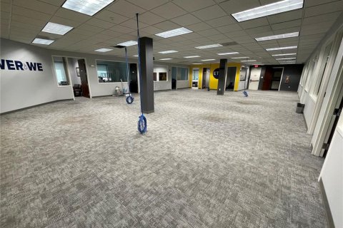 Immobilier commercial à louer à Leesburg, Floride: 4507.8 m2 № 2214703 - photo 21