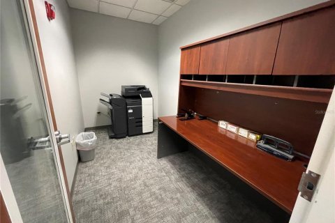 Immobilier commercial à louer à Leesburg, Floride: 4507.8 m2 № 2214703 - photo 14
