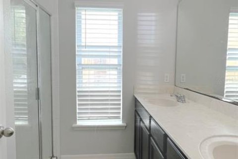 Townhouse in Sanford, Florida 3 bedrooms, 153.57 sq.m. № 1828653 - photo 13