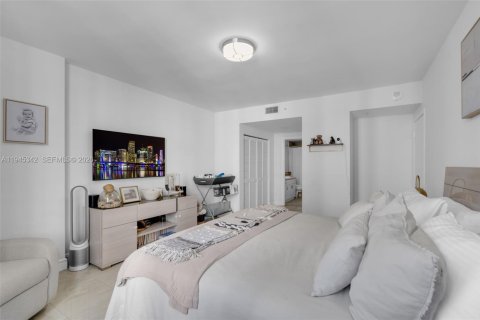 Copropriété à louer à Miami, Floride: 2 chambres, 119.66 m2 № 2001792 - photo 13