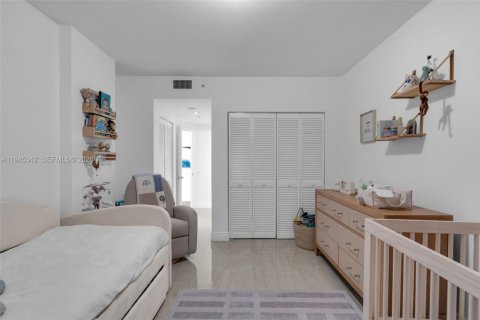 Copropriété à louer à Miami, Floride: 2 chambres, 119.66 m2 № 2001792 - photo 17